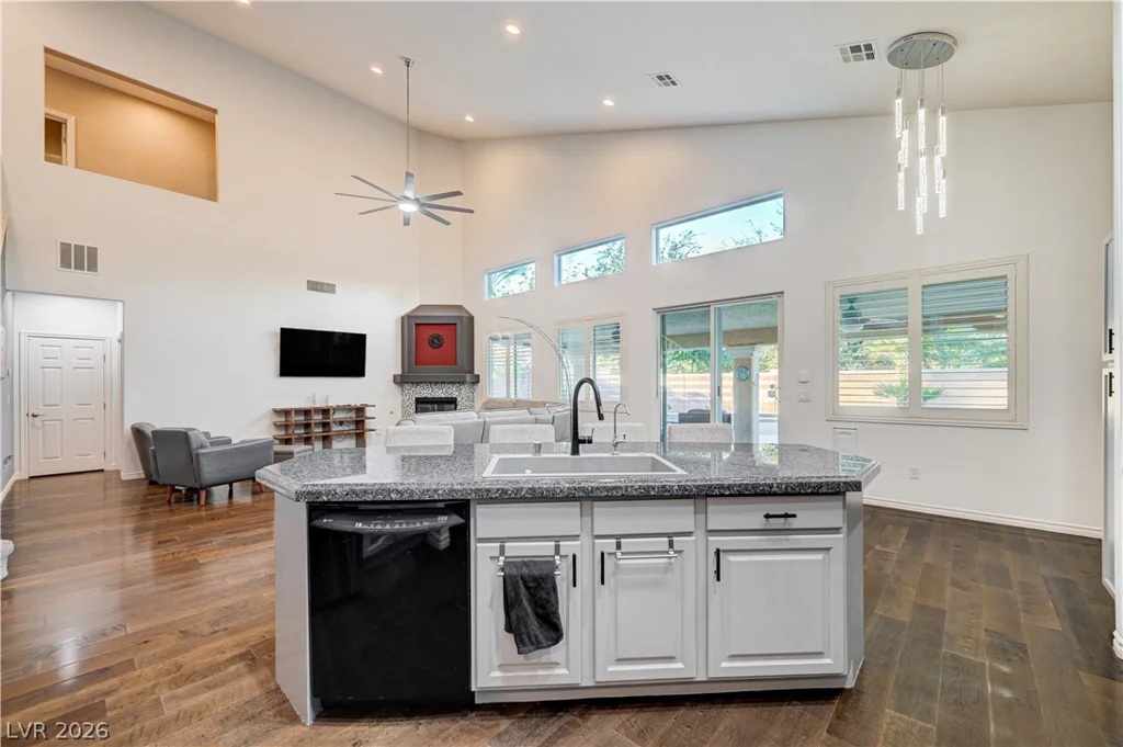 4120 Hawks Glide, North Las Vegas, NV 89084