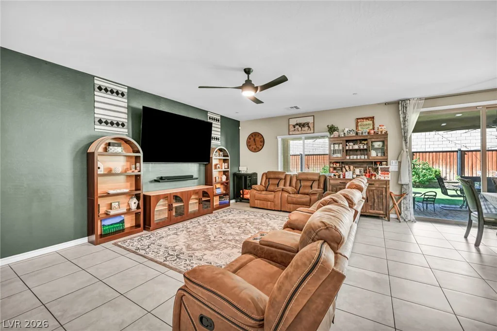 989 Alverstone, Henderson, NV 89002