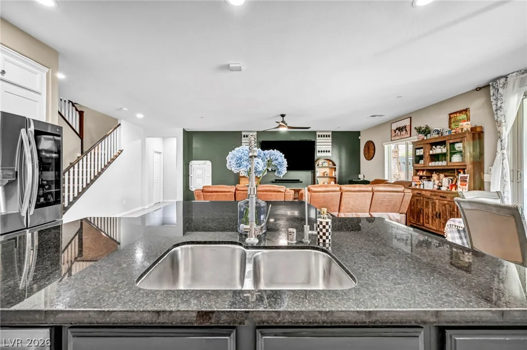 989 Alverstone, Henderson, NV 89002