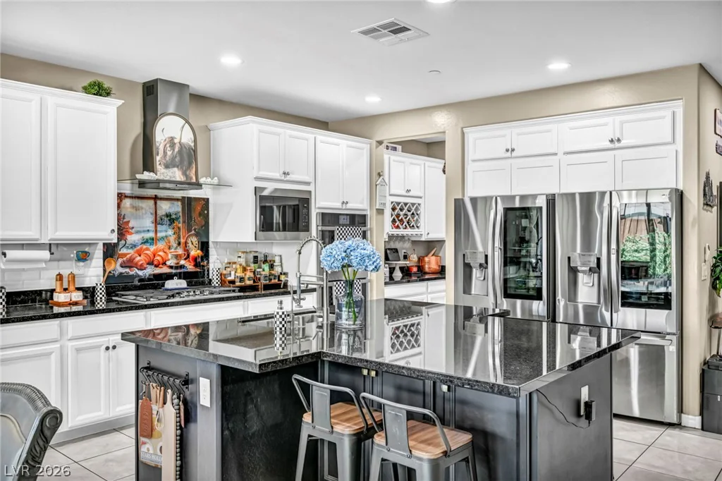 989 Alverstone, Henderson, NV 89002