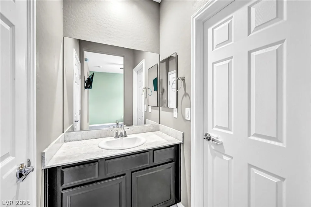 989 Alverstone, Henderson, NV 89002