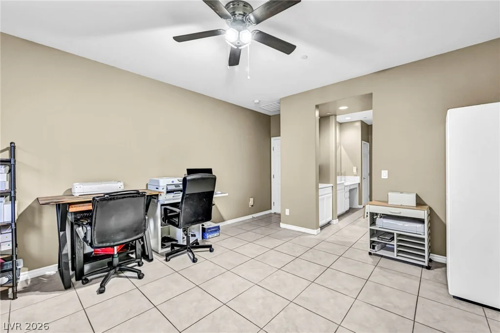 989 Alverstone, Henderson, NV 89002