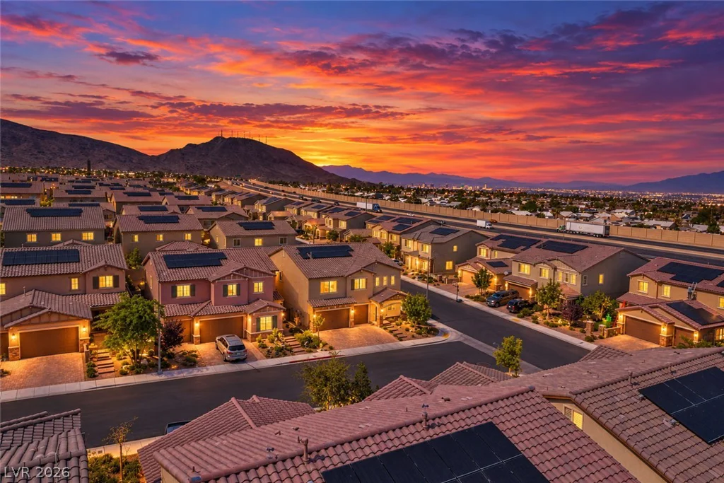 989 Alverstone, Henderson, NV 89002
