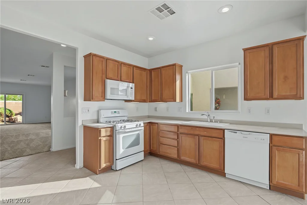 2912 Ground Robin, North Las Vegas, NV 89084