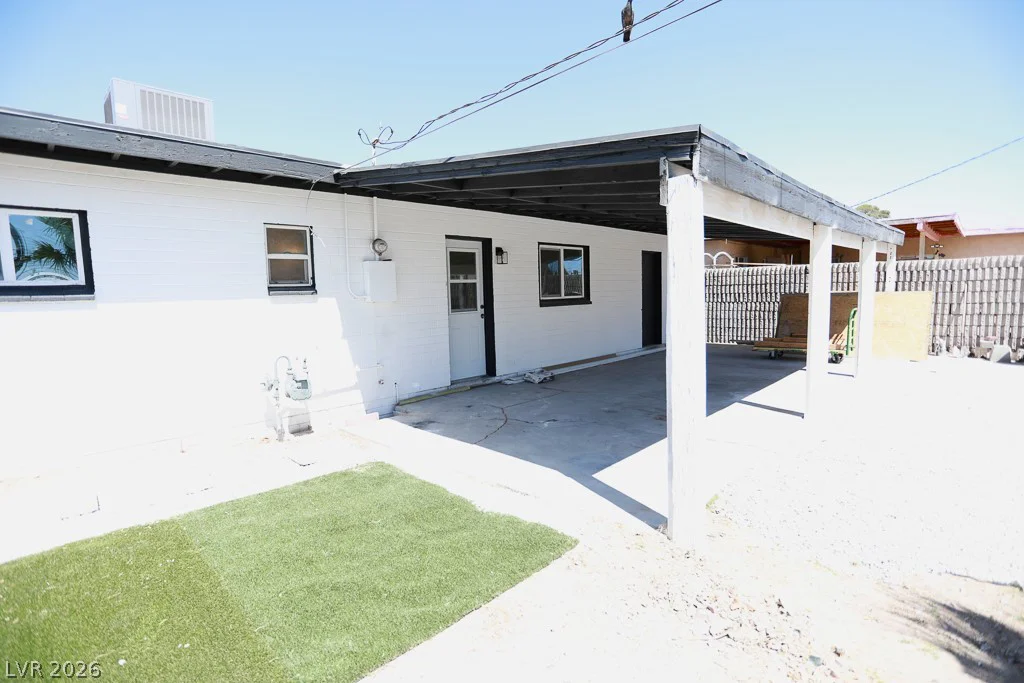 112 Harvard, Las Vegas, NV 89107
