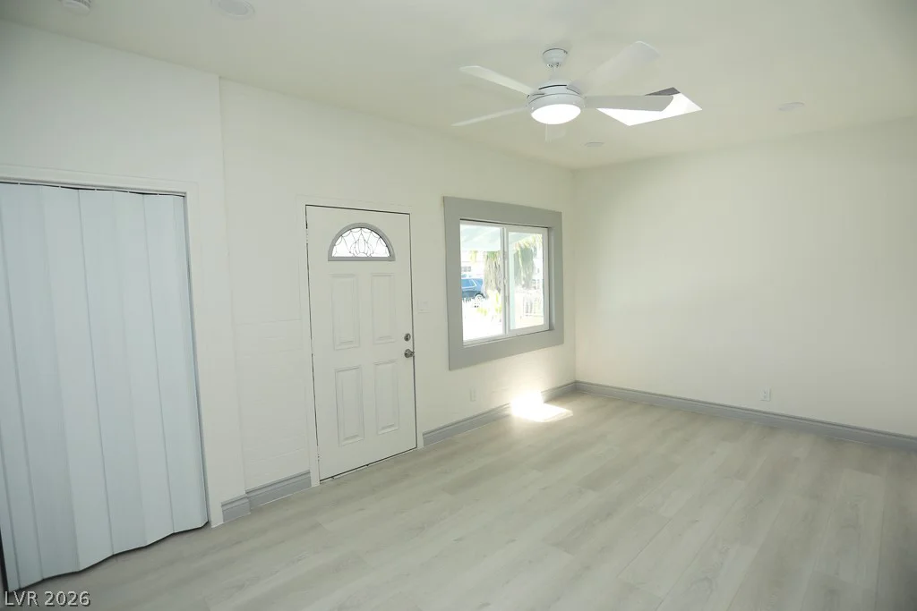 112 Harvard, Las Vegas, NV 89107