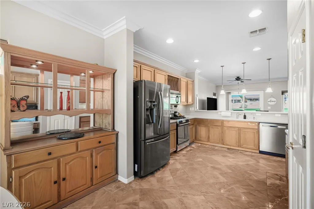 2738 Grand Forks, Henderson, NV 89052