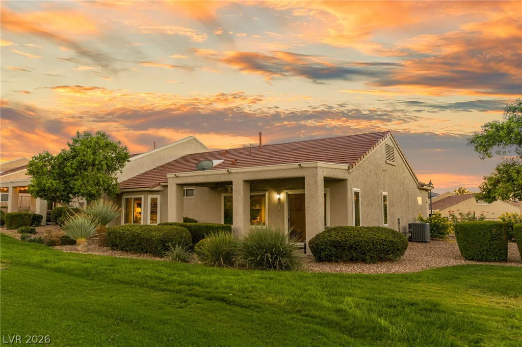 2738 Grand Forks, Henderson, NV 89052