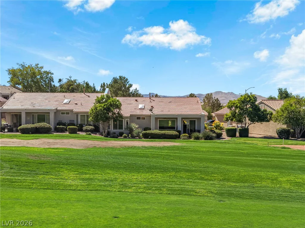 2738 Grand Forks, Henderson, NV 89052