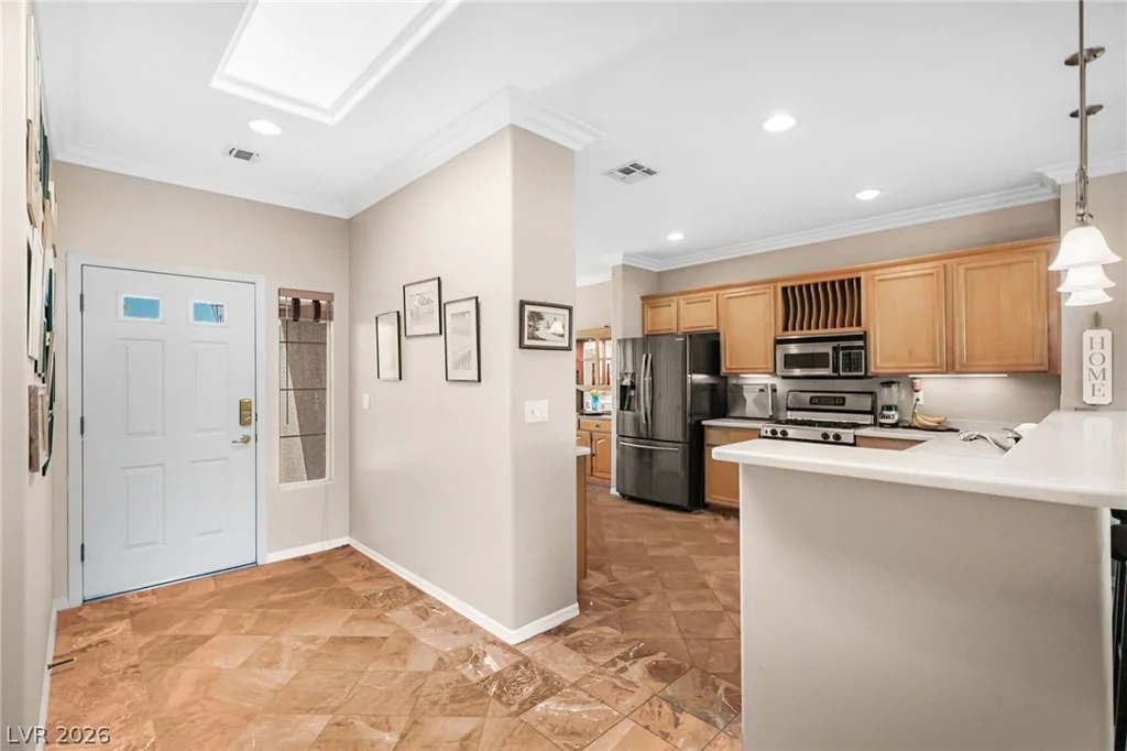 2738 Grand Forks, Henderson, NV 89052