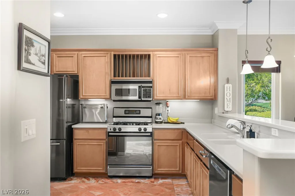 2738 Grand Forks, Henderson, NV 89052
