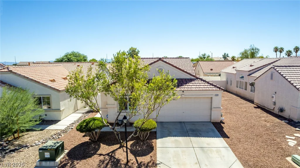 629 Lava Beds, North Las Vegas, NV 89084