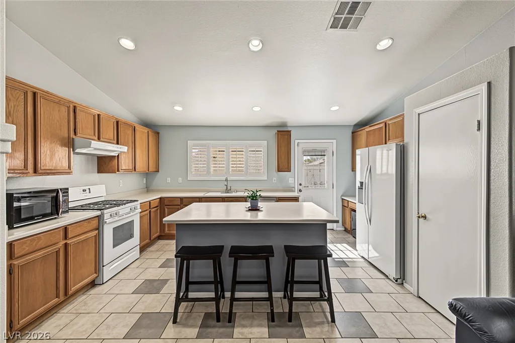 629 Lava Beds, North Las Vegas, NV 89084