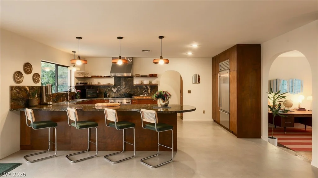 7355 Edna, Las Vegas, NV 89117