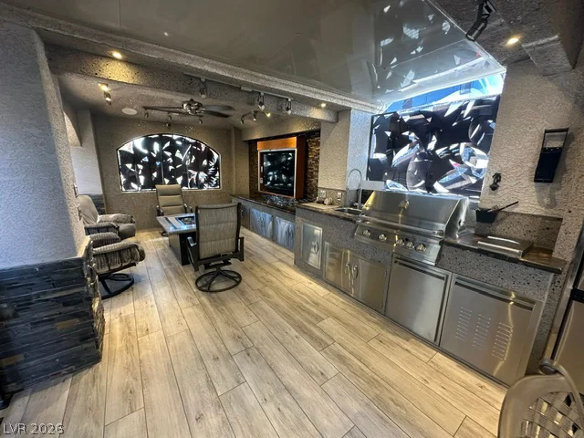 8175 Arville, Las Vegas, NV 89139