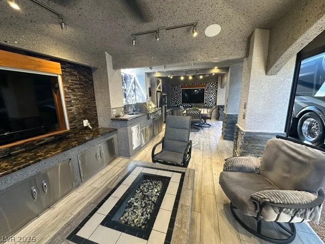 8175 Arville, Las Vegas, NV 89139
