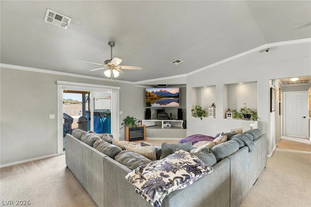 6560 Whispering Sands, Las Vegas, NV 89131