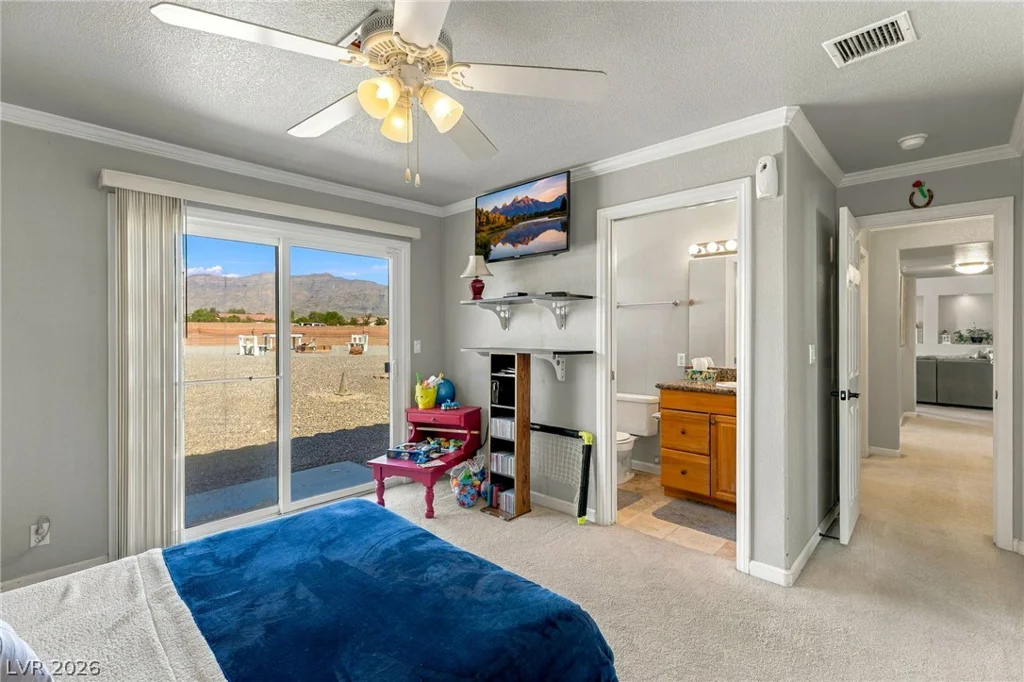 6560 Whispering Sands, Las Vegas, NV 89131