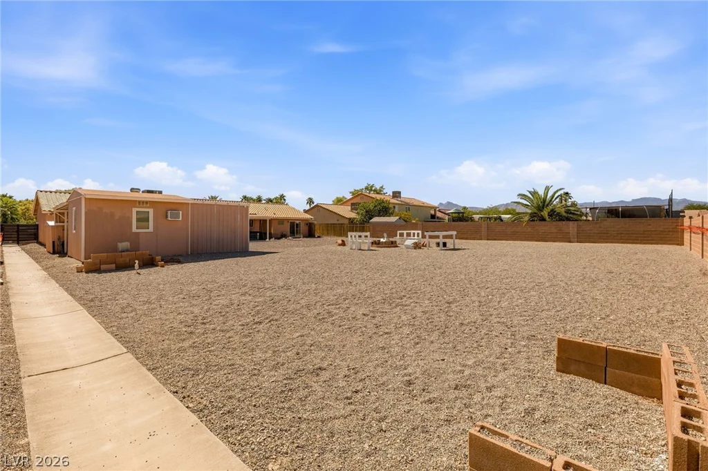 6560 Whispering Sands, Las Vegas, NV 89131