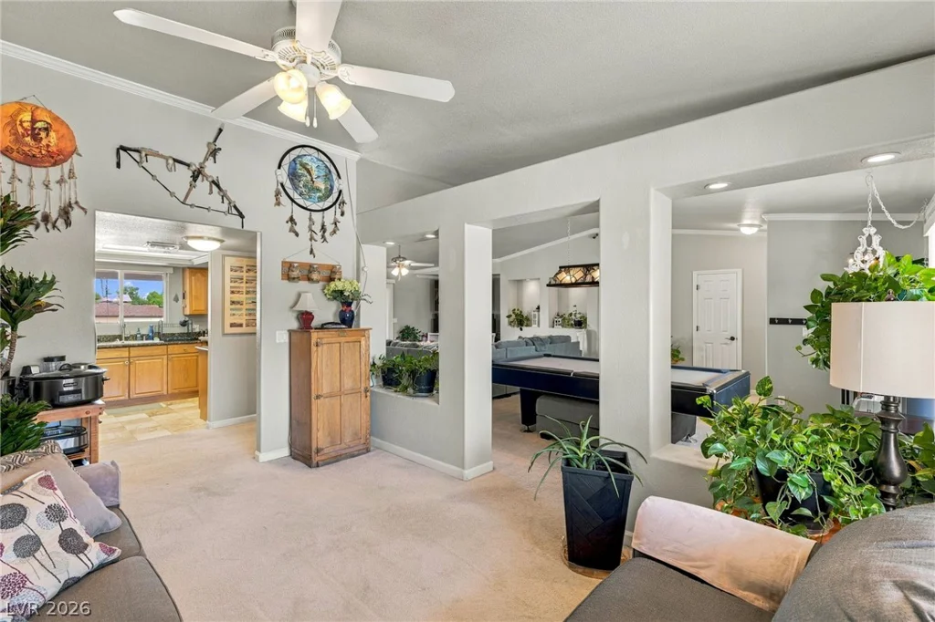 6560 Whispering Sands, Las Vegas, NV 89131