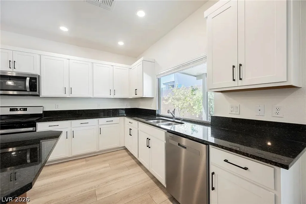 8683 Black Cordon, Las Vegas, NV 89139