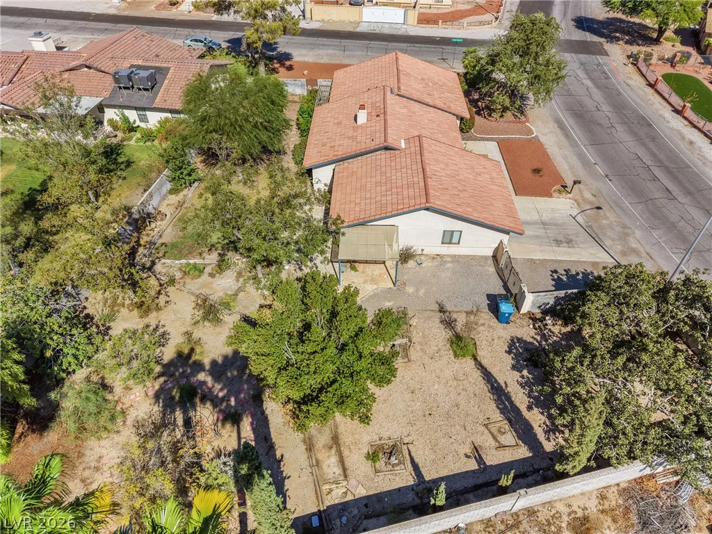 5601 Paseo Recallo, Las Vegas, NV 89108
