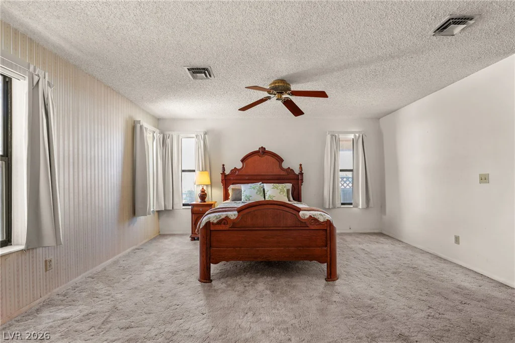 5601 Paseo Recallo, Las Vegas, NV 89108