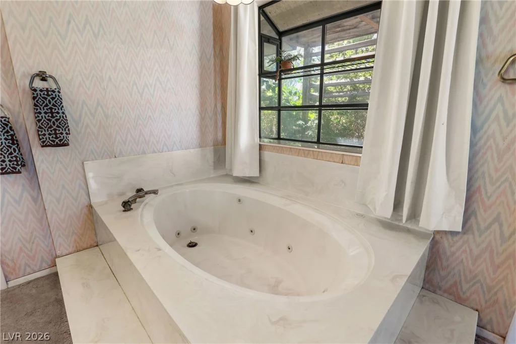 5601 Paseo Recallo, Las Vegas, NV 89108