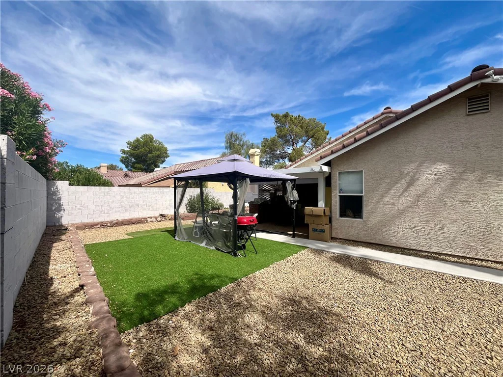 15 Rue des Champs, Henderson, NV 89074