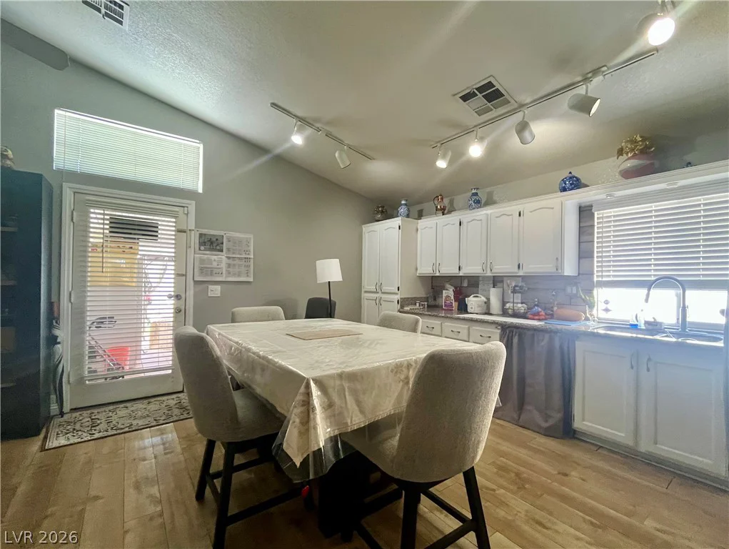 15 Rue des Champs, Henderson, NV 89074