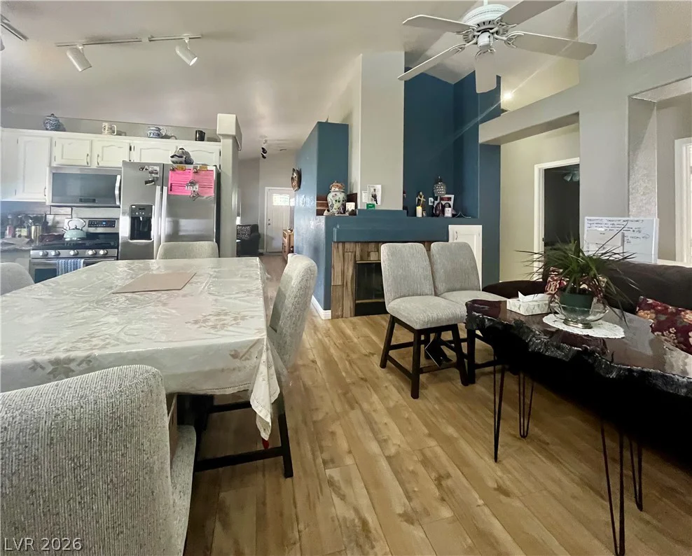 15 Rue des Champs, Henderson, NV 89074