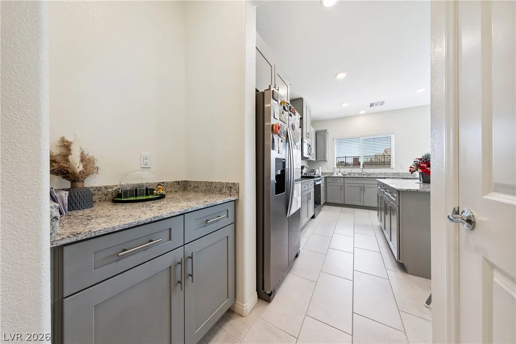 1885 Vass Springs, North Las Vegas, NV 89084