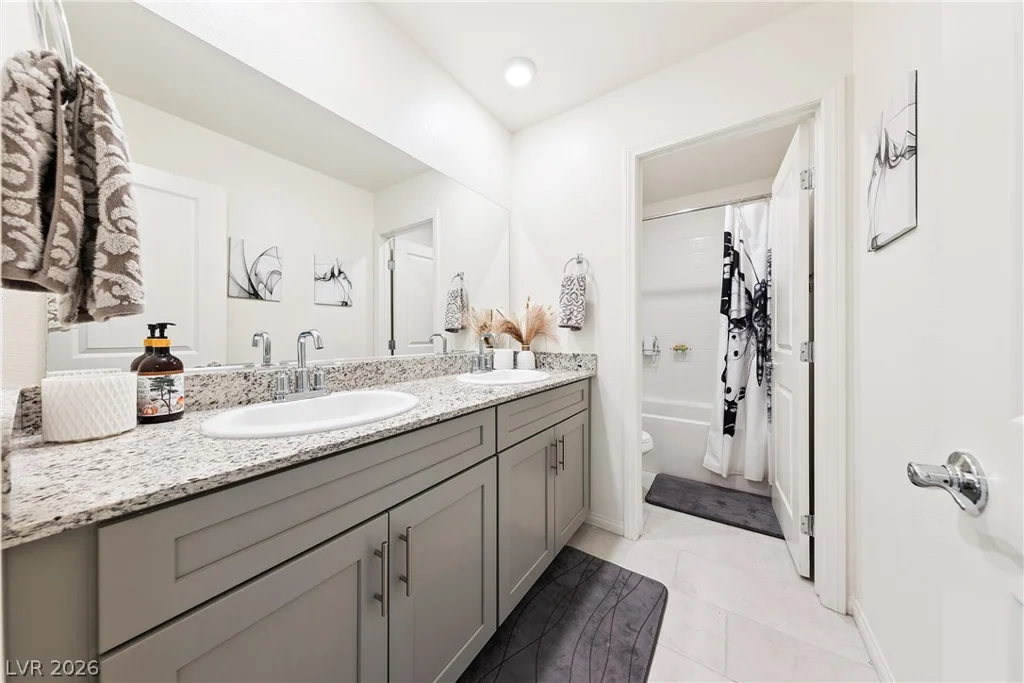 1885 Vass Springs, North Las Vegas, NV 89084