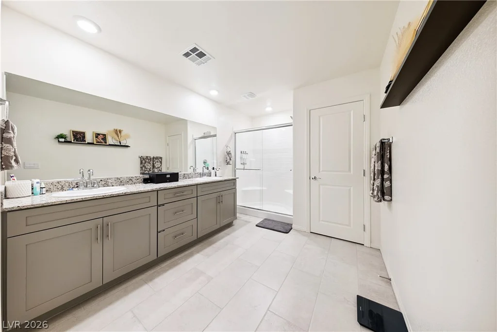 1885 Vass Springs, North Las Vegas, NV 89084