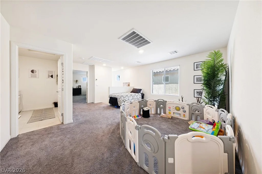 1885 Vass Springs, North Las Vegas, NV 89084