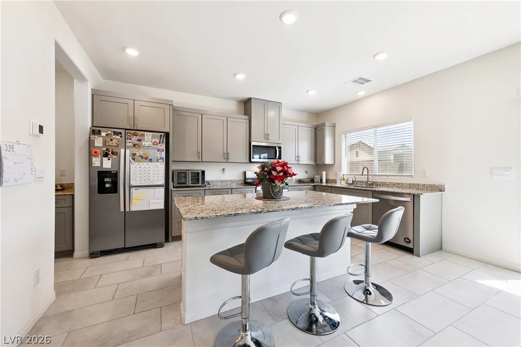 1885 Vass Springs, North Las Vegas, NV 89084