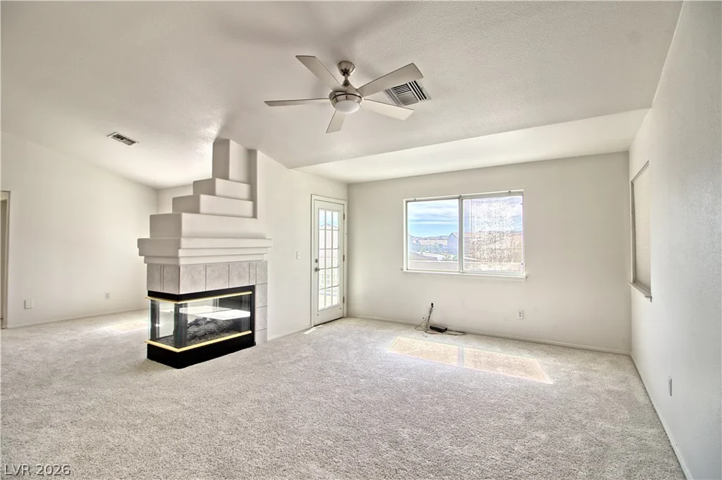 8535 Belcastro, Las Vegas, NV 89113
