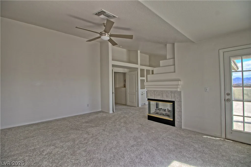 8535 Belcastro, Las Vegas, NV 89113