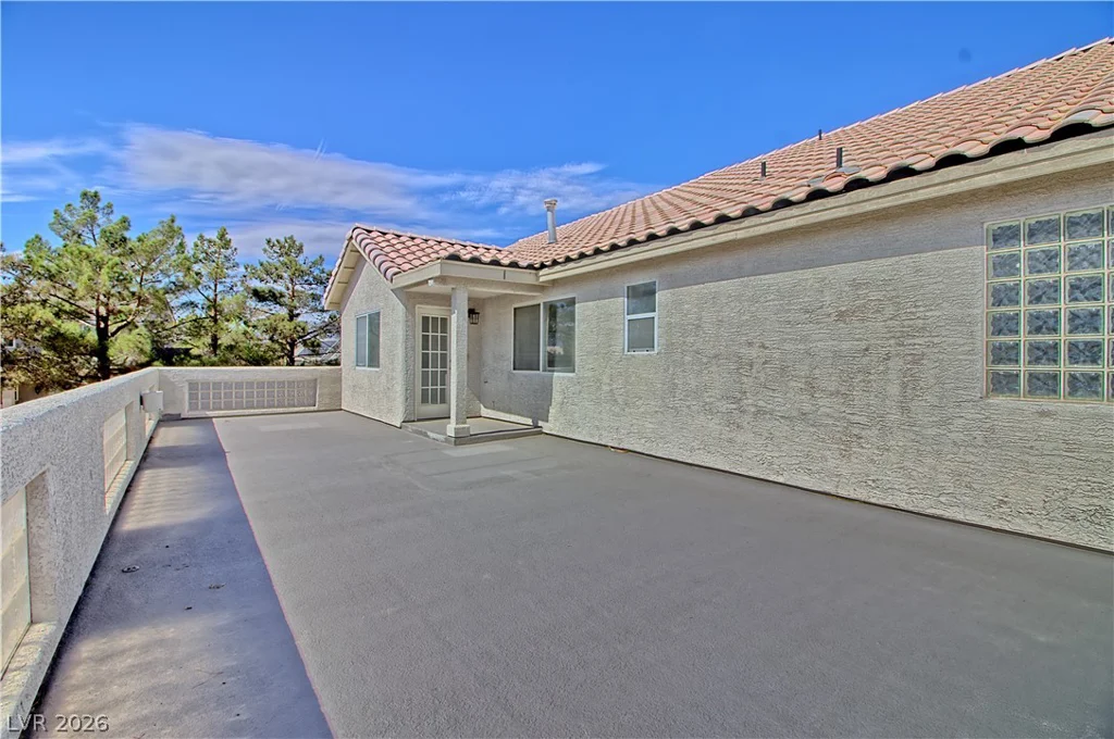 8535 Belcastro, Las Vegas, NV 89113