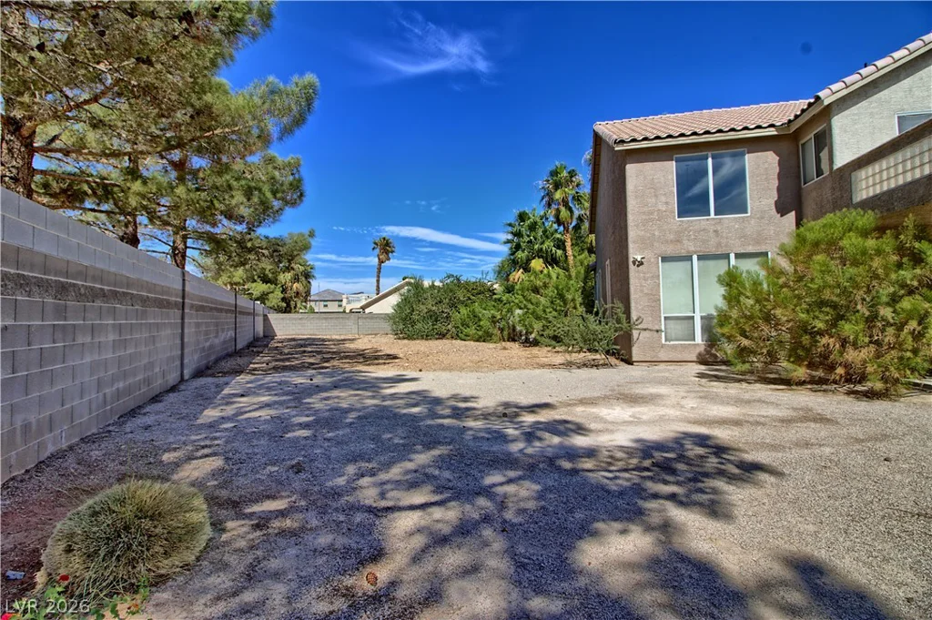 8535 Belcastro, Las Vegas, NV 89113