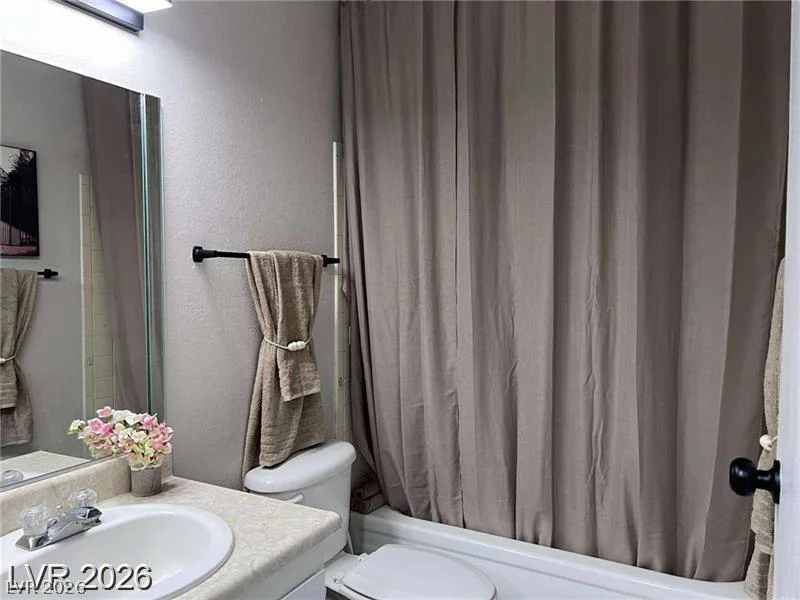 3221 Jericho, Las Vegas, NV 89102