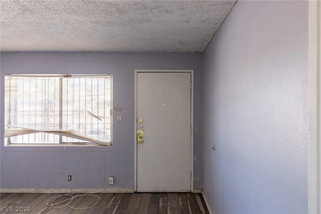 3718 Hazelwood, Las Vegas, NV 89119