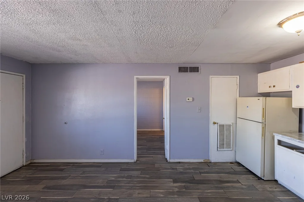 3718 Hazelwood, Las Vegas, NV 89119