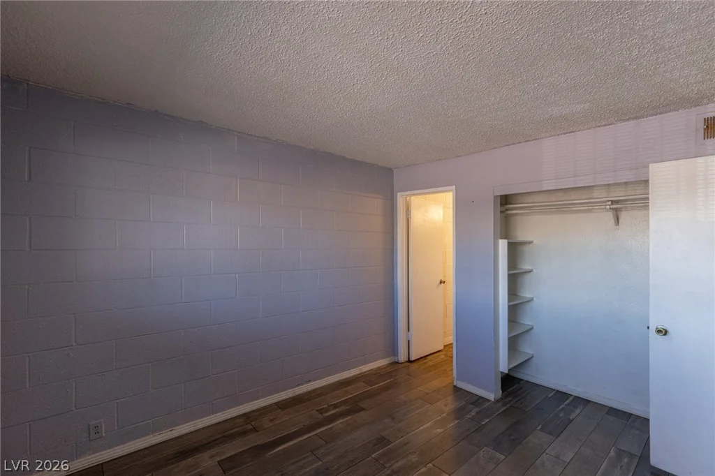 3718 Hazelwood, Las Vegas, NV 89119