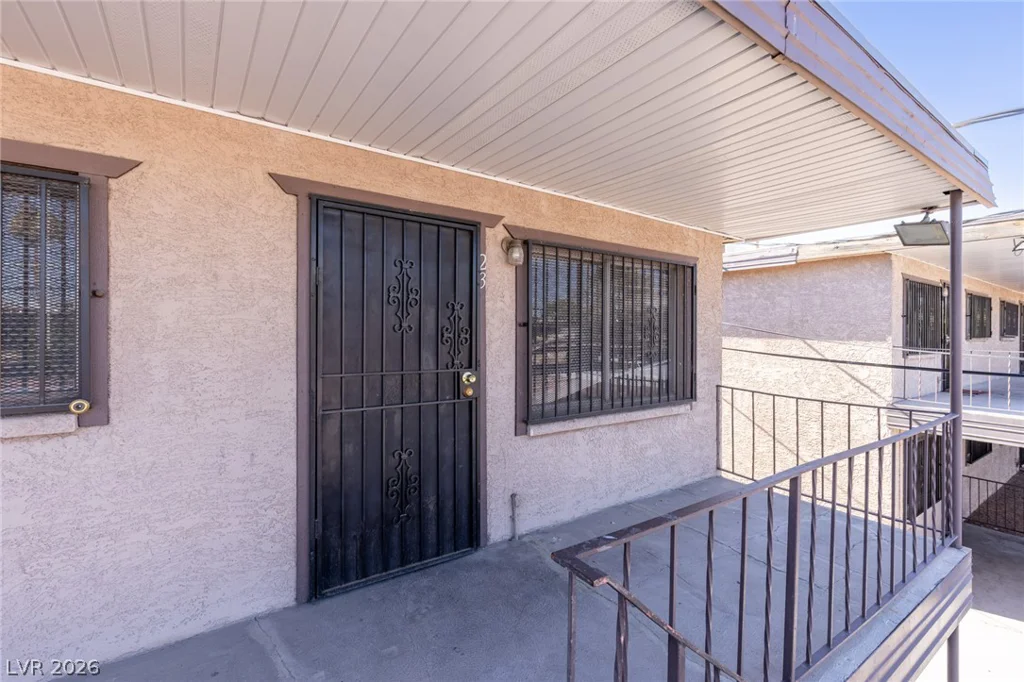 3718 Hazelwood, Las Vegas, NV 89119