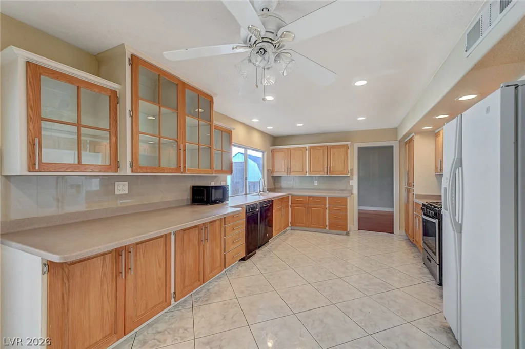 5124 Casco, Las Vegas, NV 89107