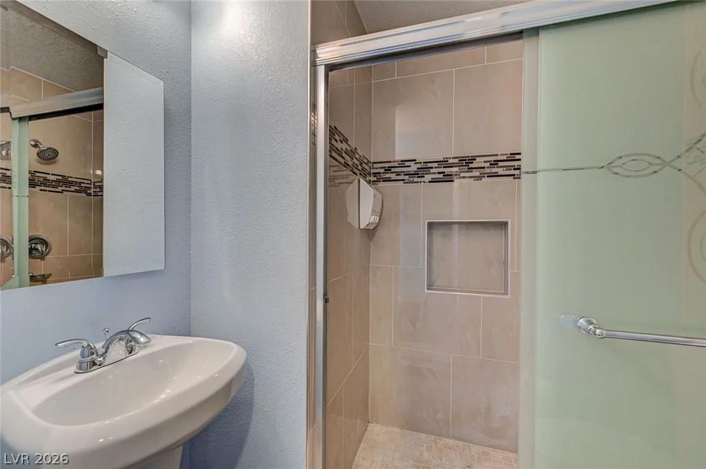 5124 Casco, Las Vegas, NV 89107
