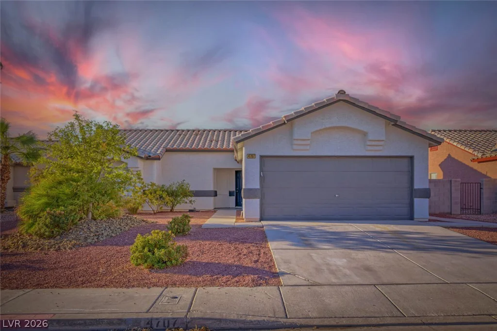 4707 Checker, North Las Vegas, NV 89031