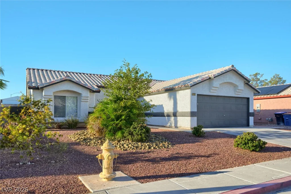 4707 Checker, North Las Vegas, NV 89031