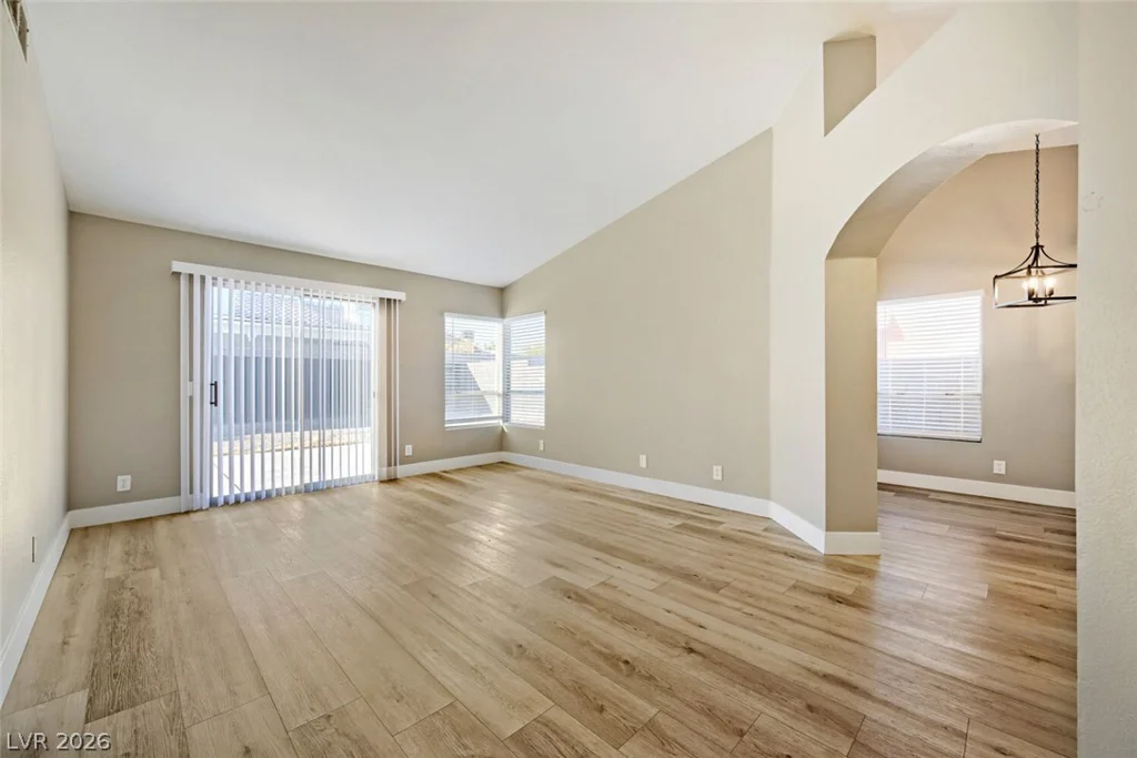 4707 Checker, North Las Vegas, NV 89031